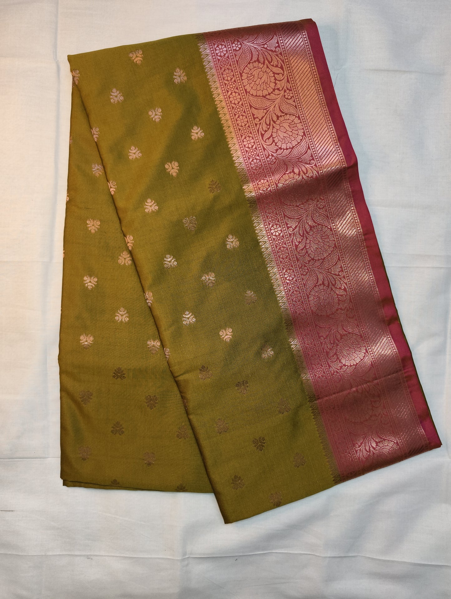 Dharmavaram pattu saree