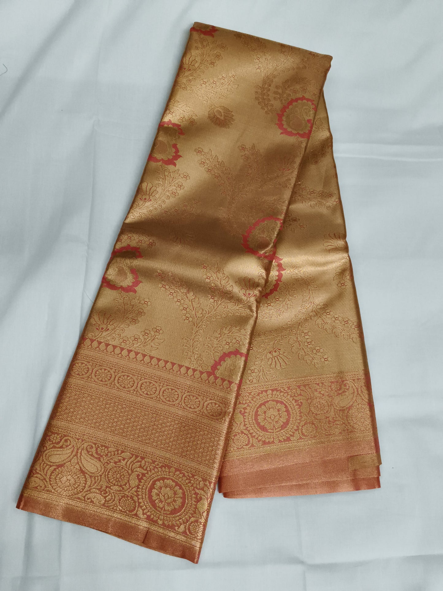 Taniyawar pattu sarees
