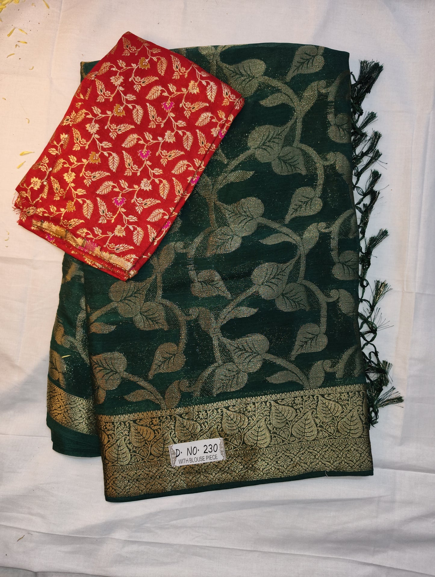 Georgette leaf butta design saree