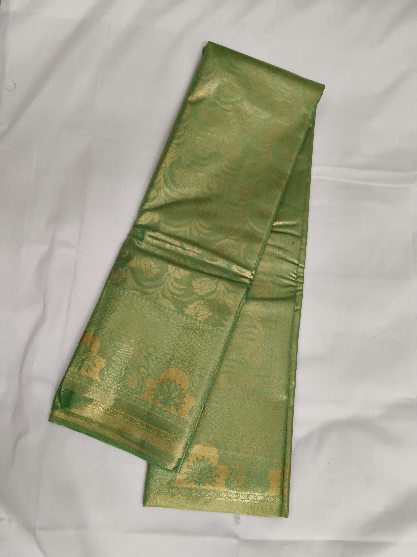 Taniyawar pattu sarees