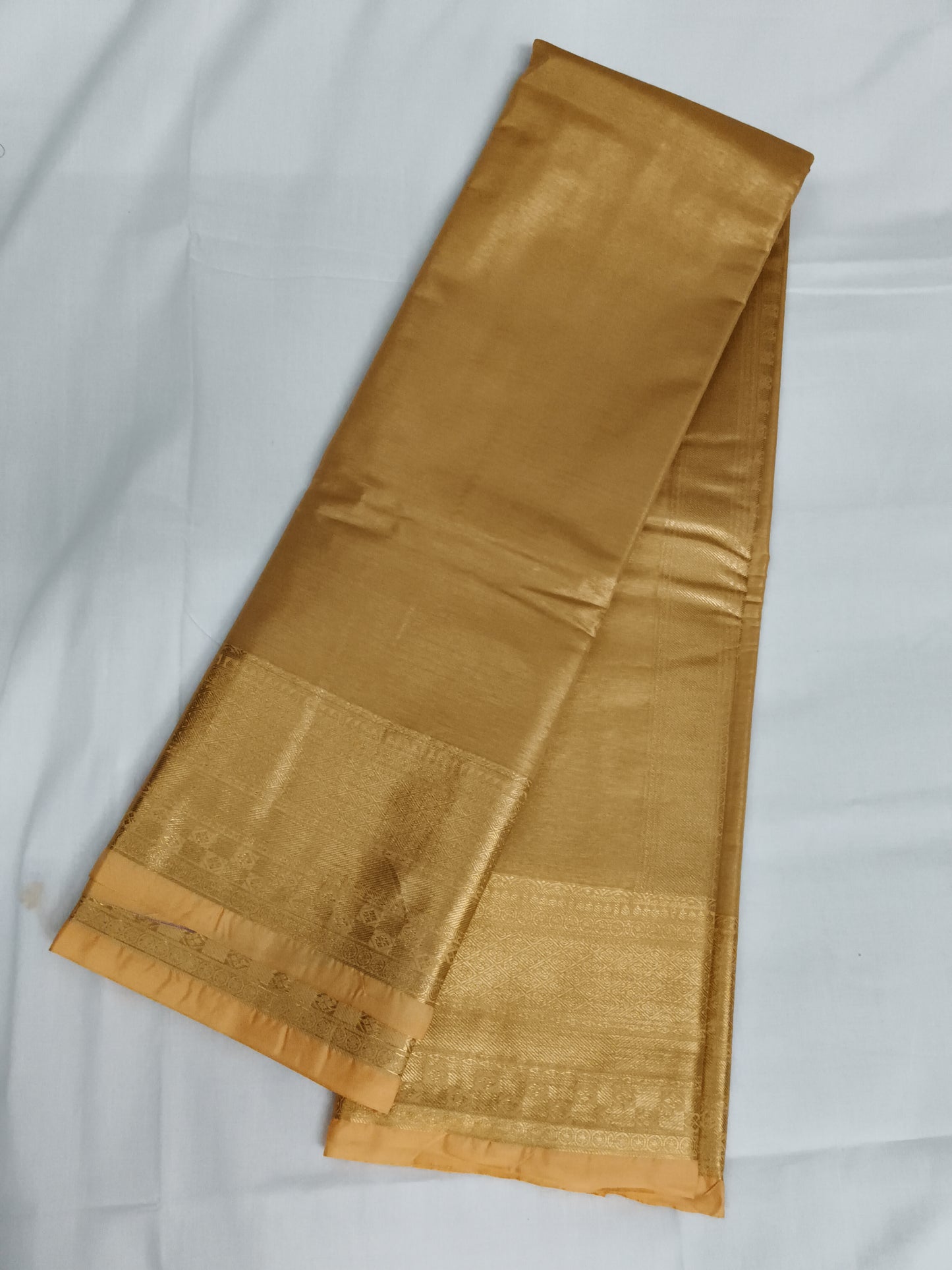 Taniyawar pattu sarees