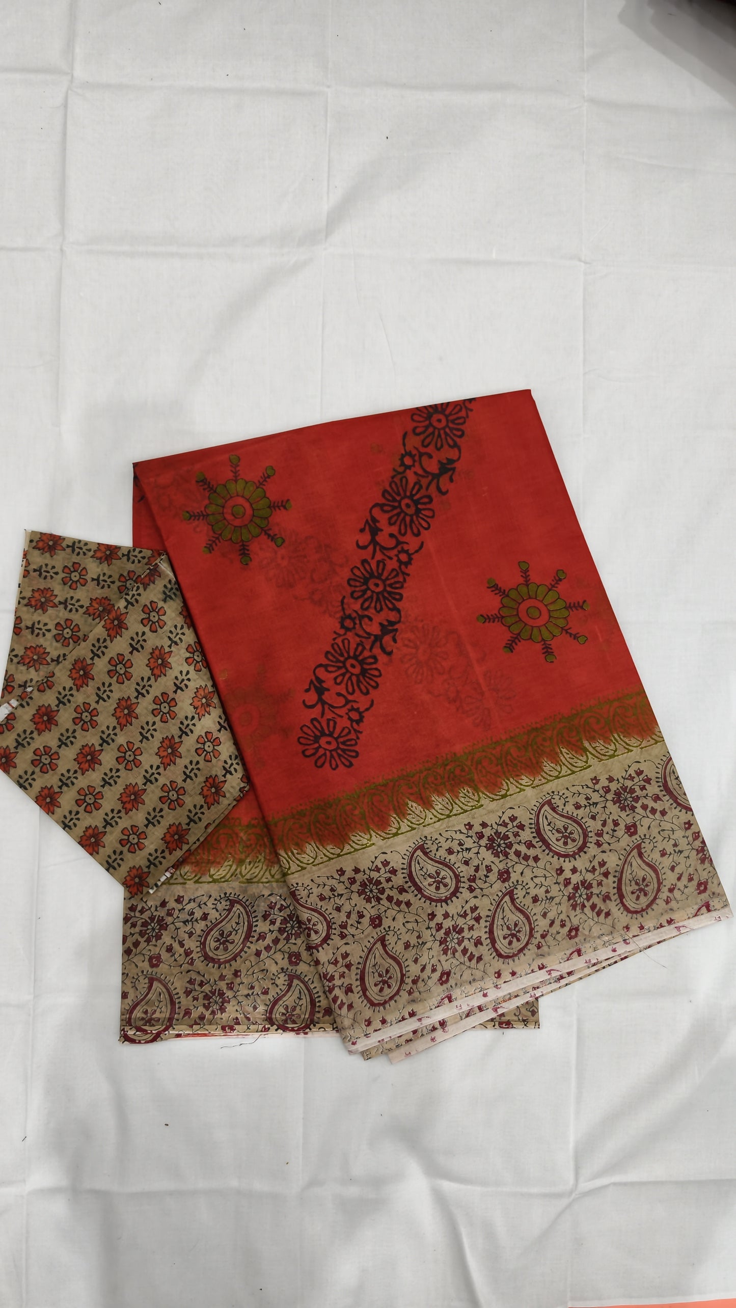 Lakhani cotton