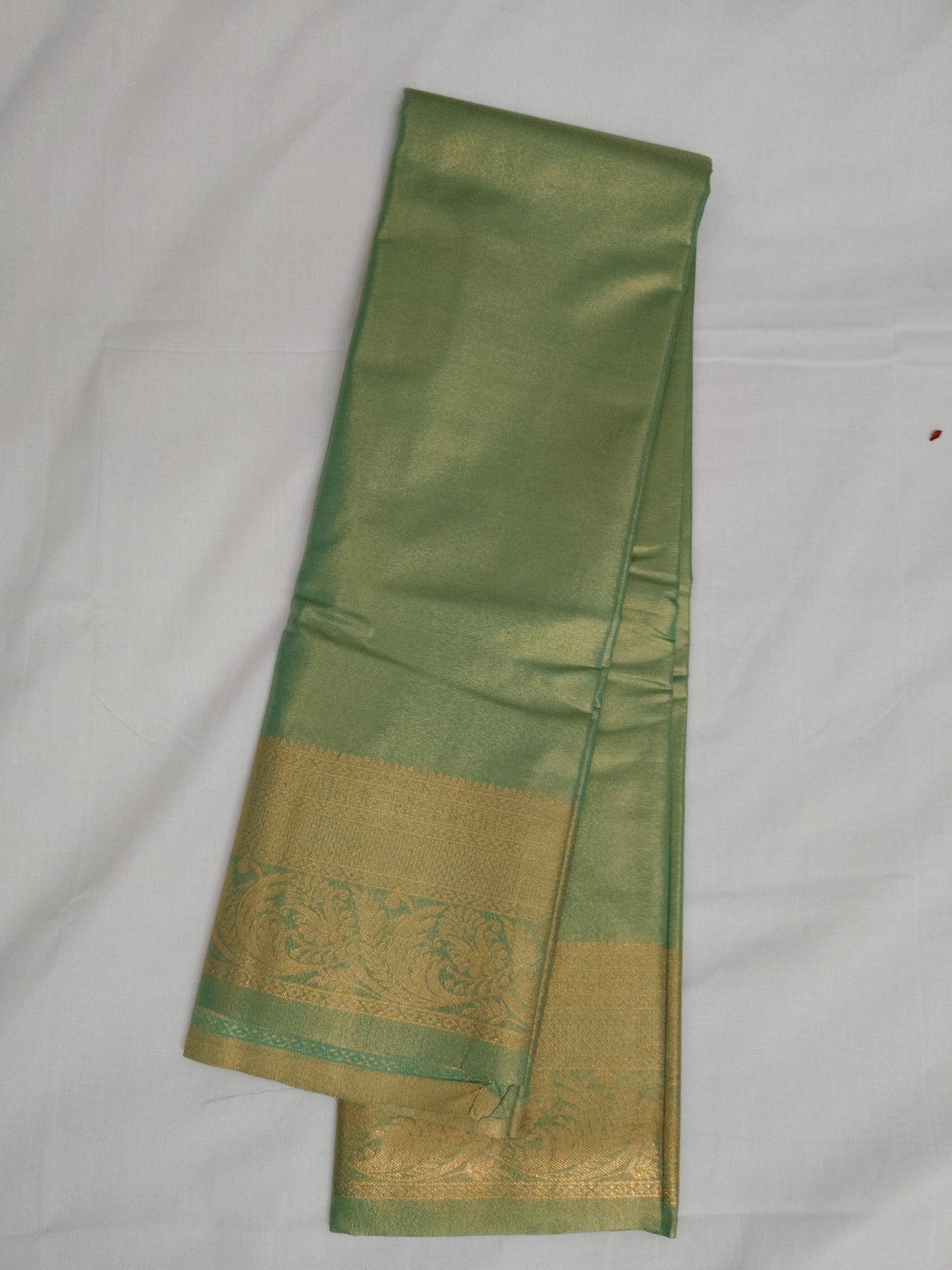 Taniyawar pattu sarees