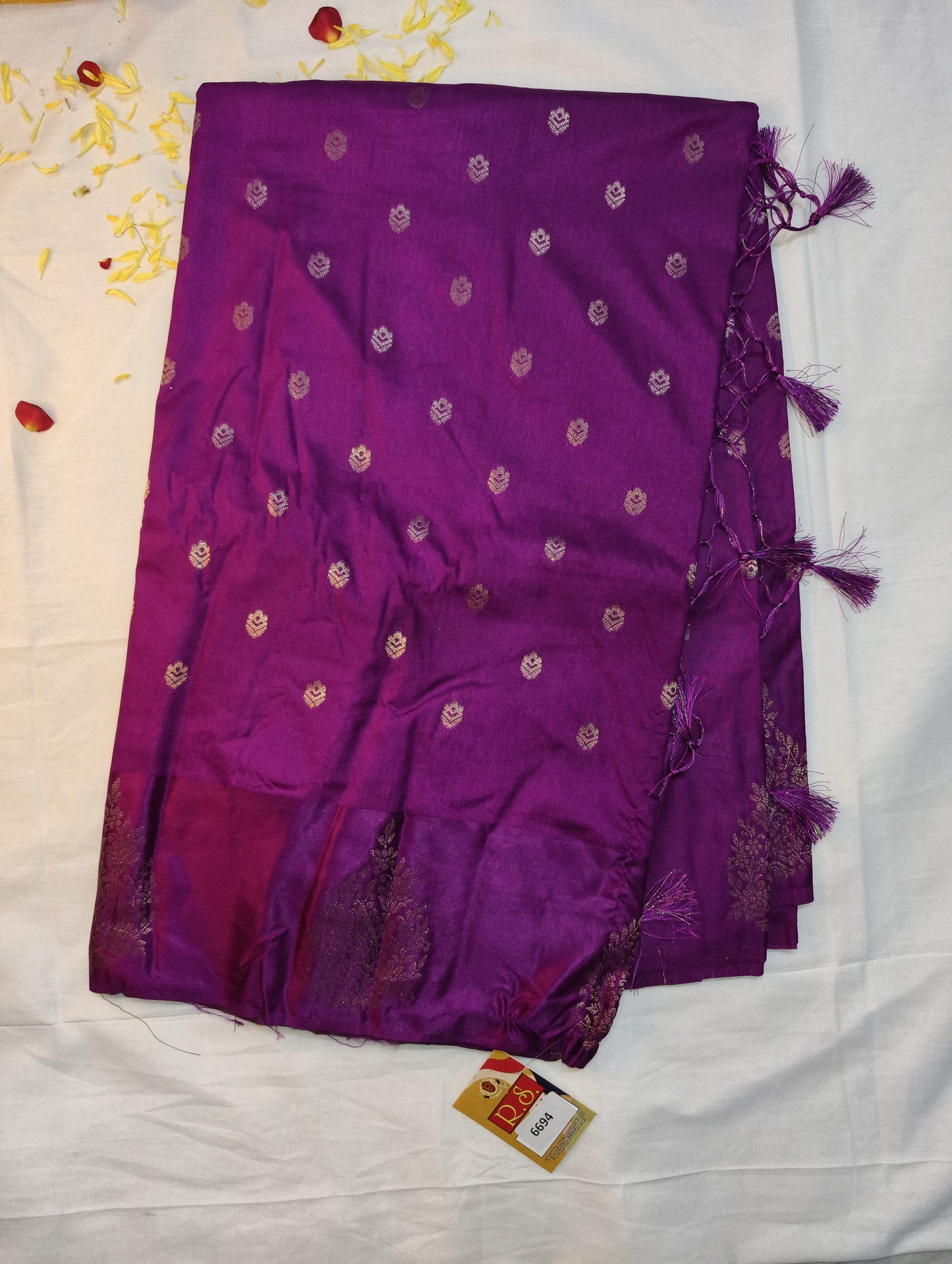 Premium flower butta soft silk (RS)