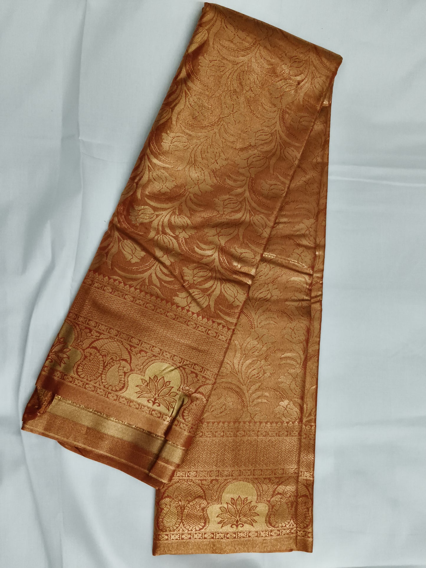 Taniyawar pattu sarees