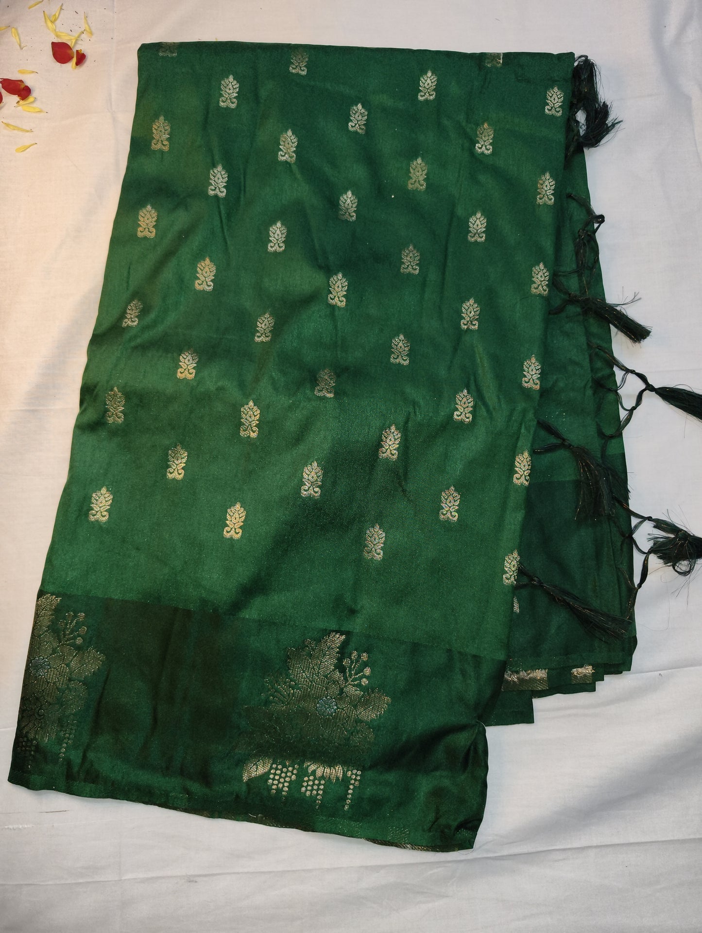 Premium leaf butta soft silk (RS)