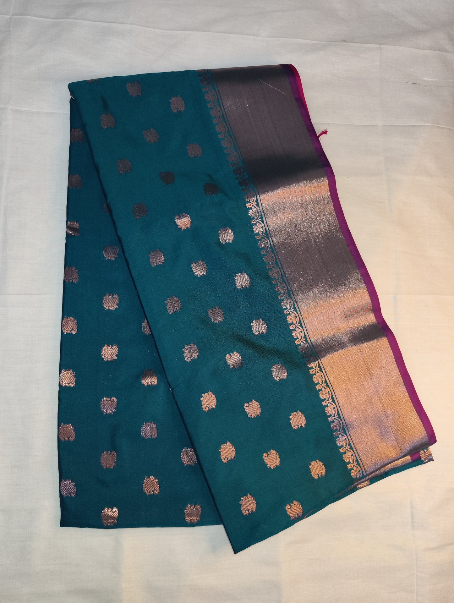 Dharmavaram pattu saree