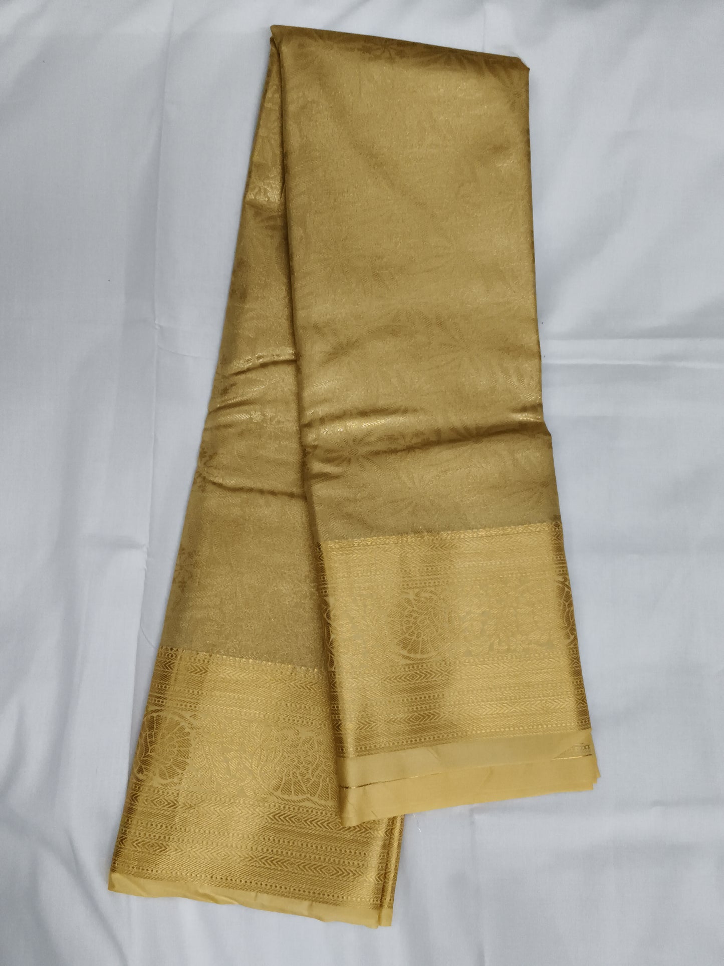 Taniyawar pattu sarees