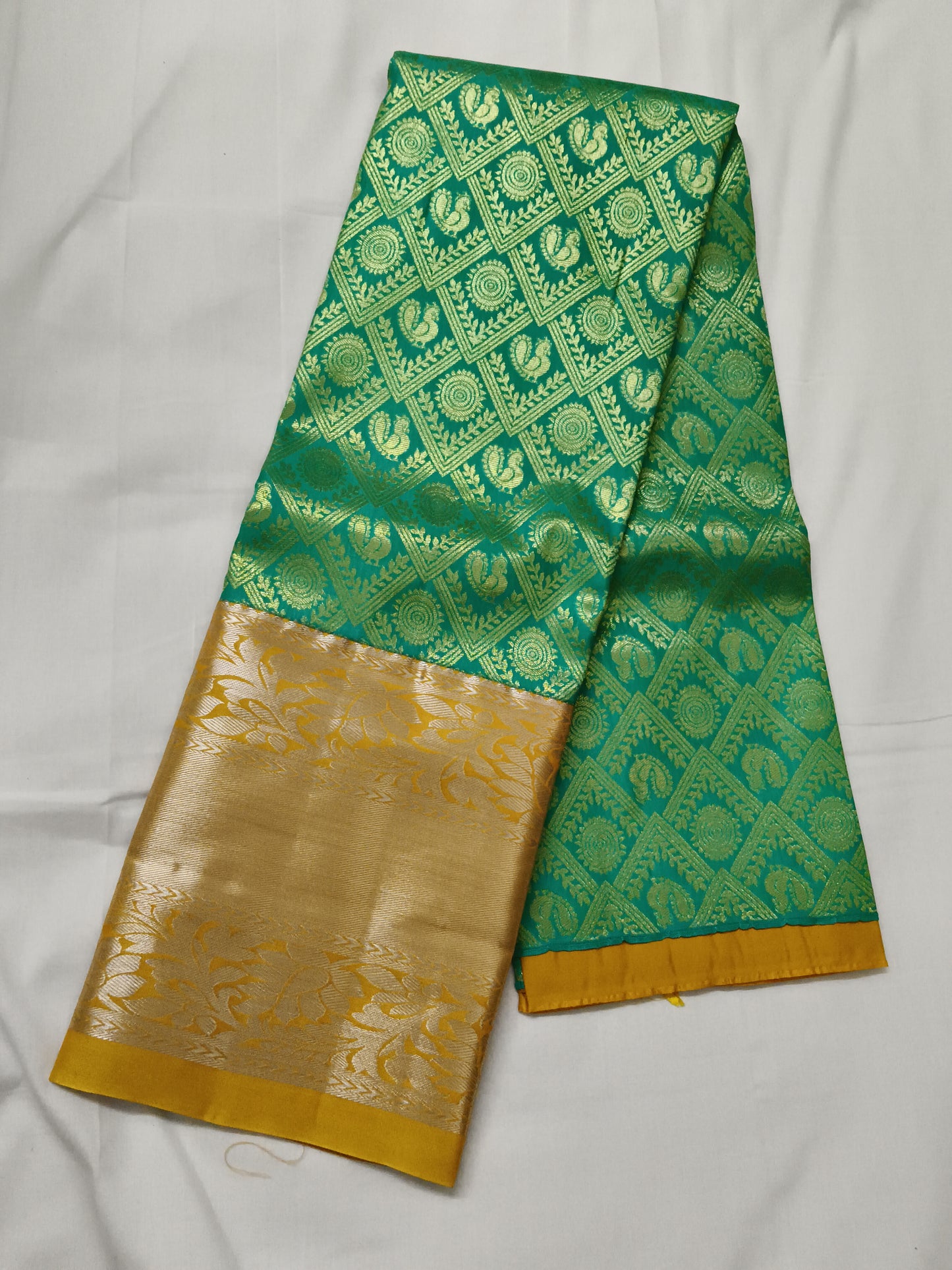 Pattu lehenga with blouse (free size)