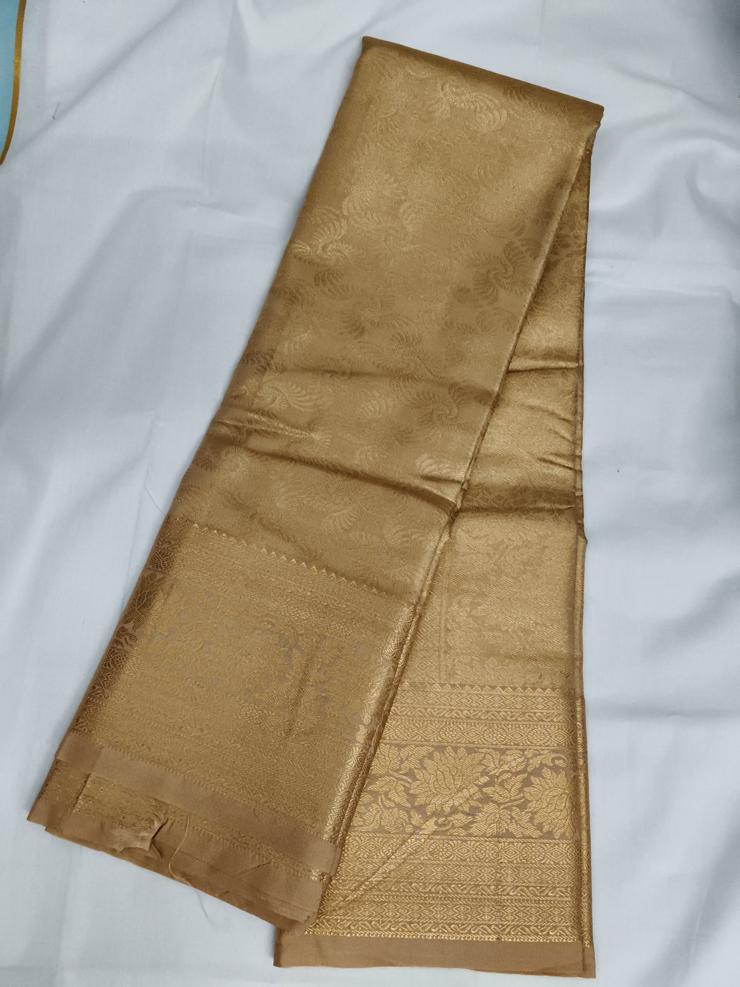 Taniyawar pattu sarees