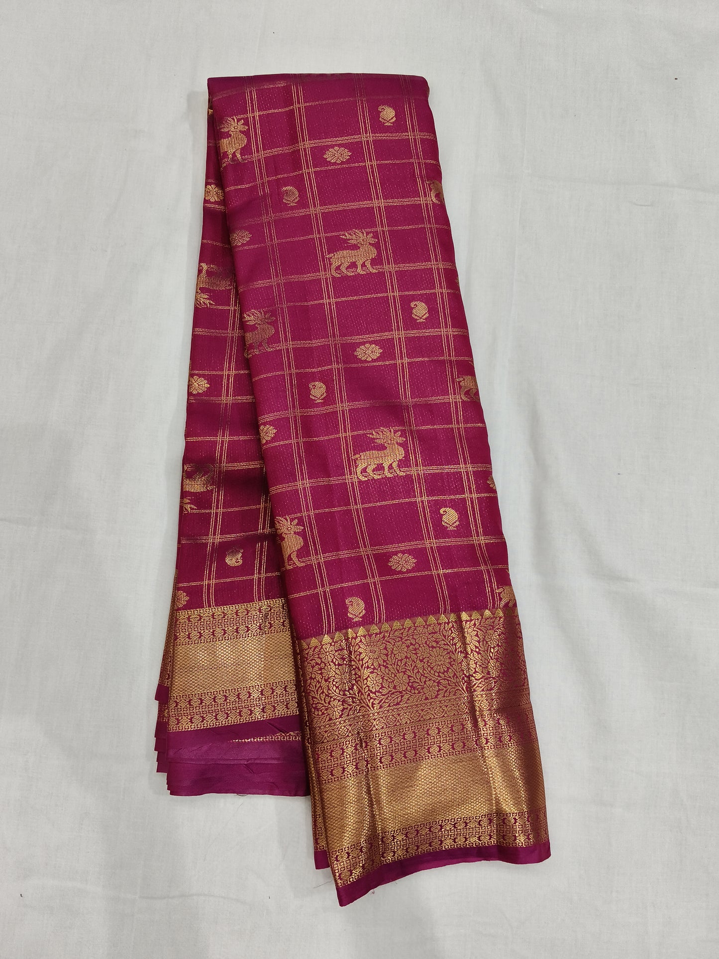 Kanchi pattu silks (semi)
