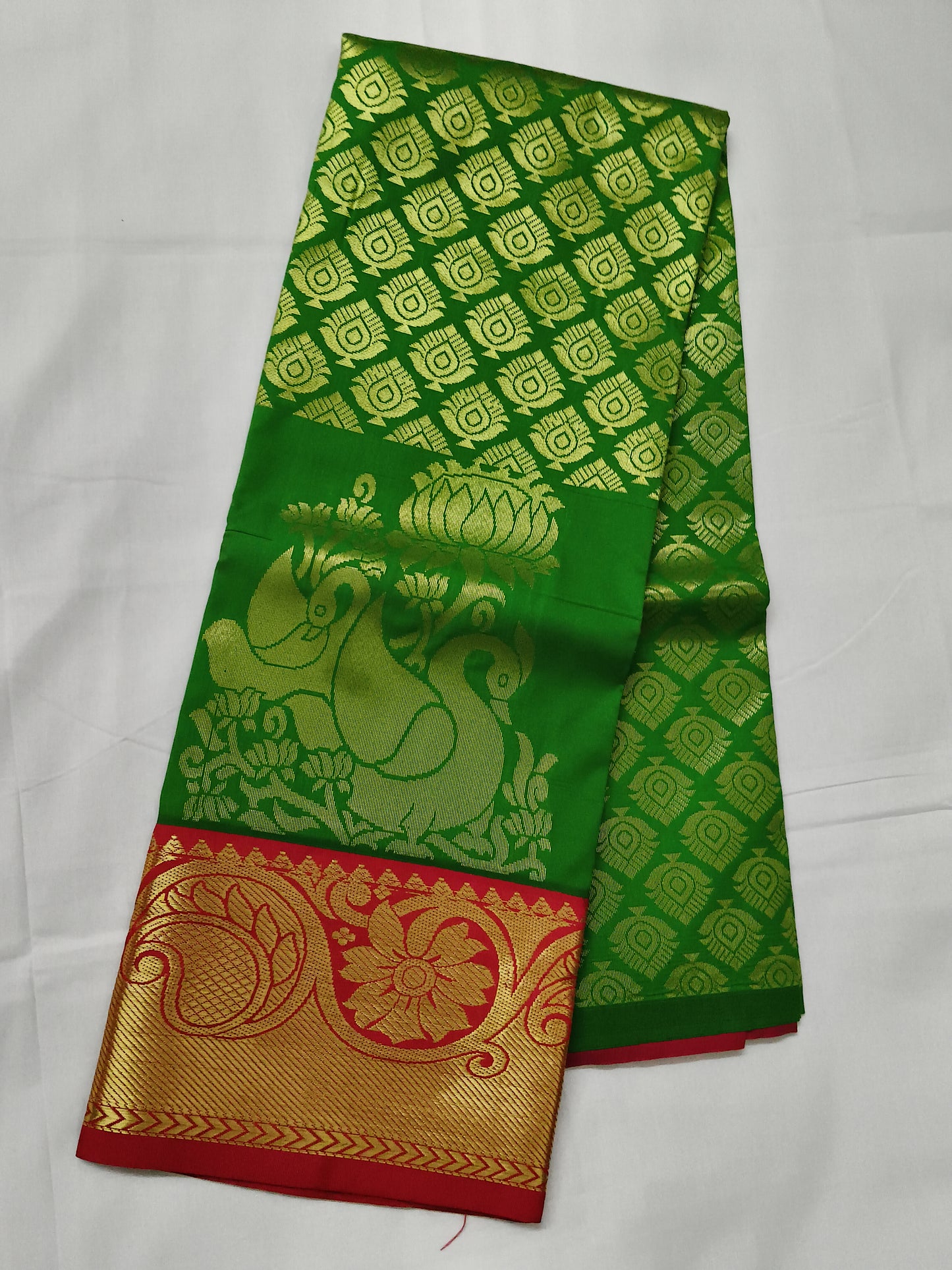 Pattu lehenga with blouse (free size)